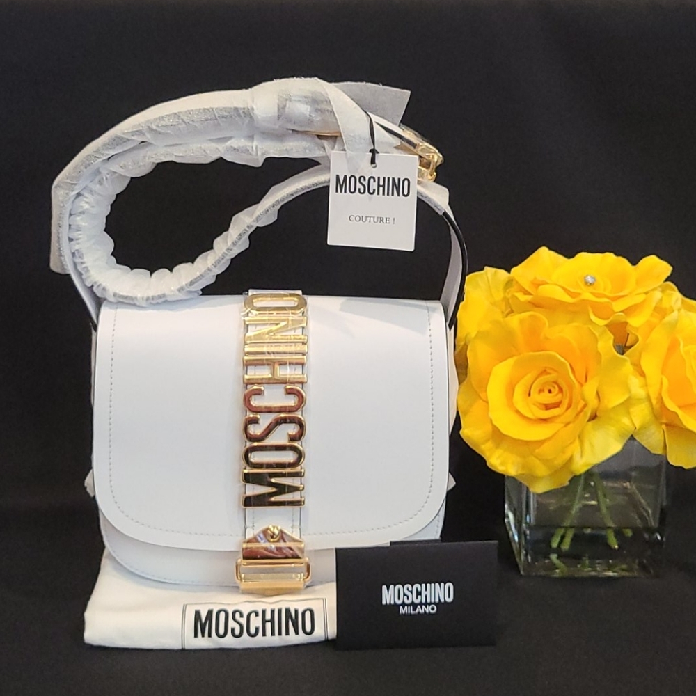 MOSCHINO LOGO PLAGUE LEATHER SHOULDER BAG